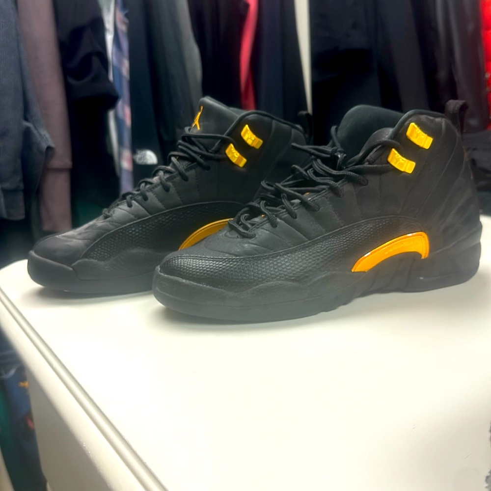 Air Jordan 12 Retro Black Taxi GS